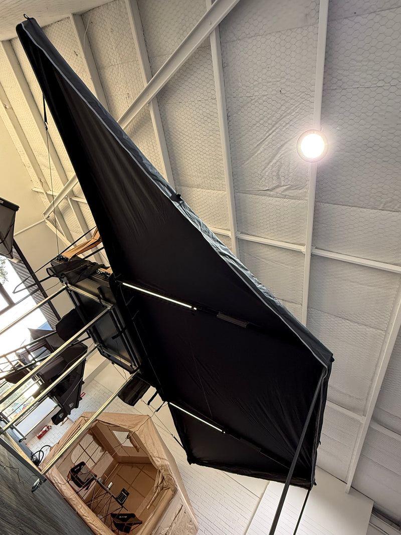Load image into Gallery viewer, CCAMP 180° Freestanding Awning
