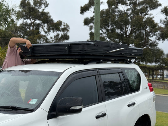 CCAMP Premium Plus Rooftop Tent