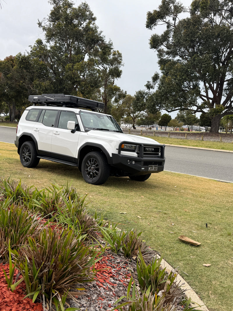 Load image into Gallery viewer, CCAMP Premium Plus Rooftop Tent
