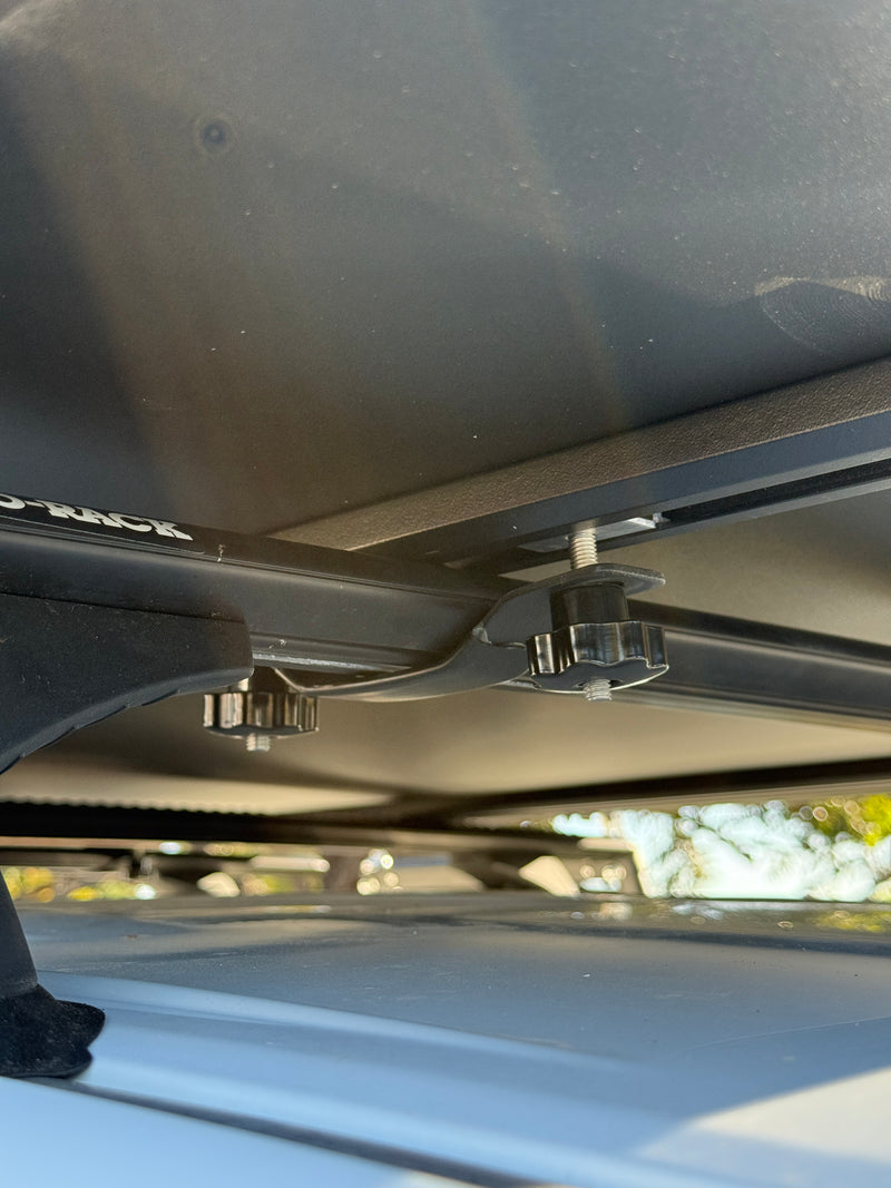 Load image into Gallery viewer, CCAMP Premium Ultra Slim Rooftop Tent
